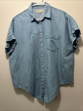Madewell light Blue Short-Sleeve Denim Button-Up Shirt